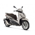 NEW PIAGGIO BEVERLY 300 HPE